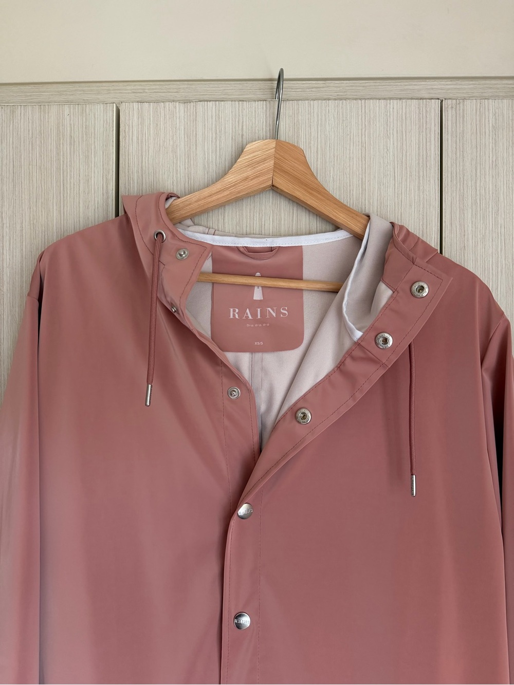 Rains Women's Dusty Rose Hooded Rubber Raincoat Trench Coat XS-S